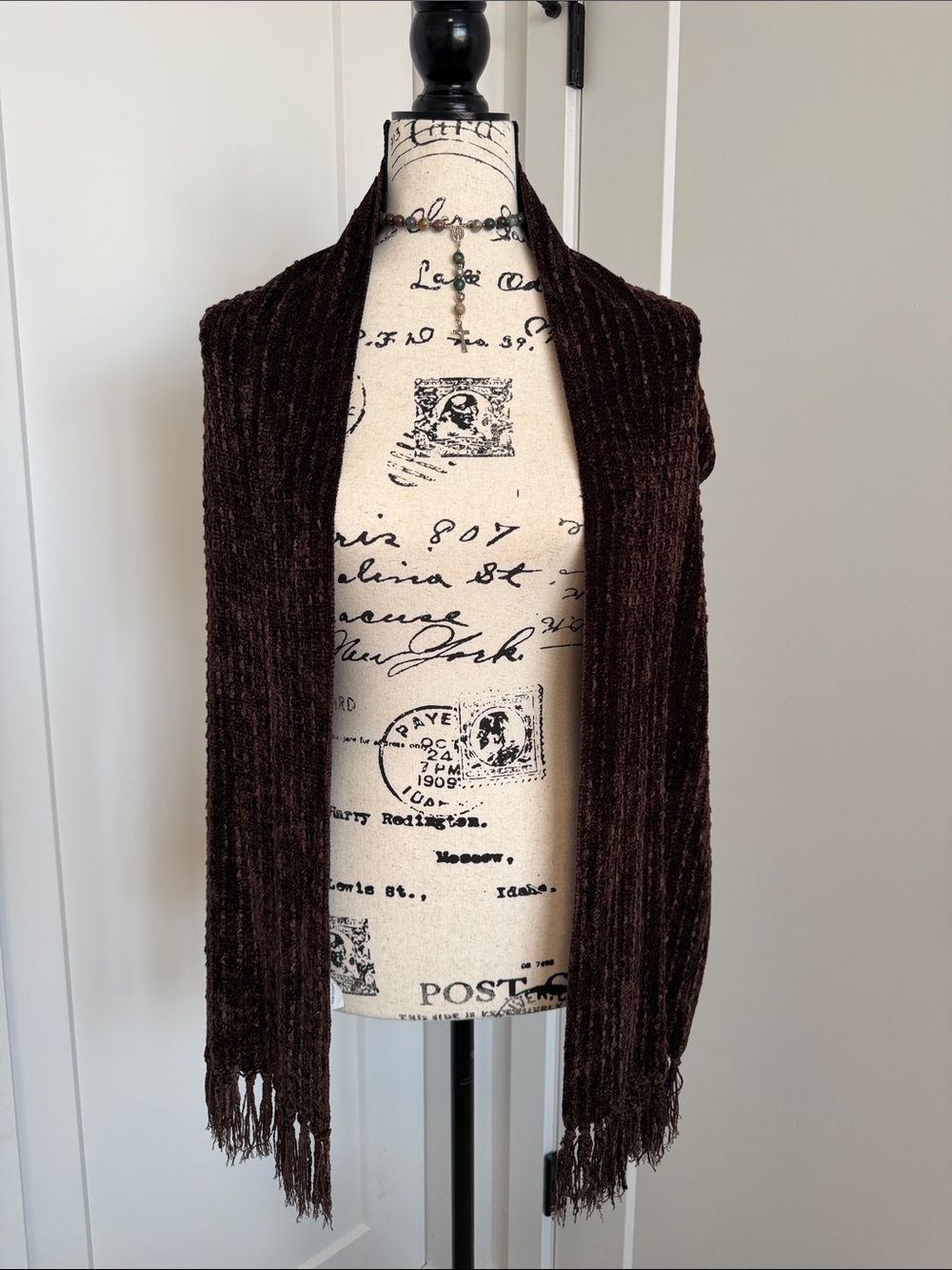 Beautiful 90s Soft Fringe Scarf